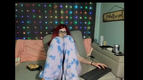 roxihazeleyes online show from 02-16-25, 11:48