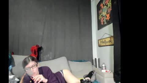 roxihazeleyes online show from 10-13-25, 03:56