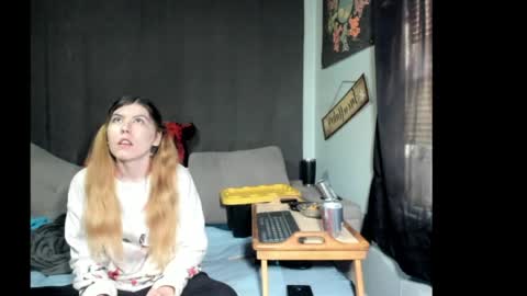 roxihazeleyes online show from 04-07-26, 03:12