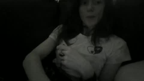 roxiielicious online show from 05-04-26, 05:47