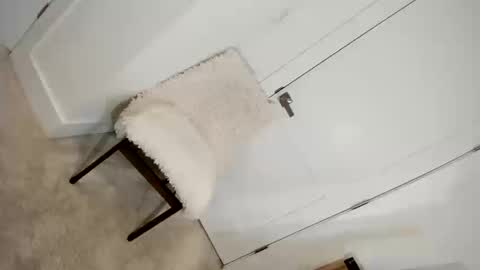 Roxy online show from 10-10-25, 03:38