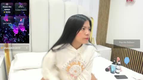 Roxy online show from 04-17-26, 12:08