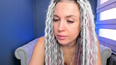 Roxy online show from 01-16-25, 05:11