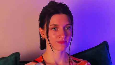 roxy_riot_ online show from 02-01-25, 07:26