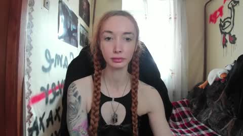Snapshot of roxy_silver chatting on 03-01-25, 10:13 Roxy online show from 03-01-25, 10:13