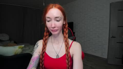 Snapshot of roxy_silver chatting on 11-10-25, 03:55 Roxy online show from 11-10-25, 03:55