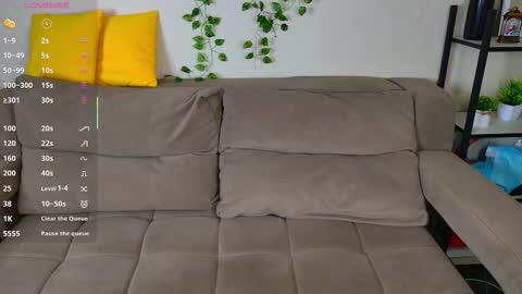 Snapshot of roxy_sunny chatting on 11-25-25, 09:20 Roxy GMT2 Mon 10 AM - 4 PMTue 10 AM - 4 PM Wed 10 AM - 4 PM Sat 10 AM - 4 PM Sun 10 AM - 4 PM. online show from 11-25-25, 09:20