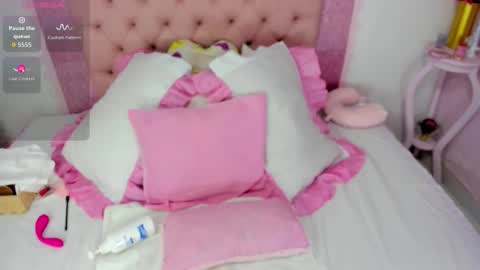 Snapshot of roxy_swt7 chatting on 02-03-26, 03:15 roxy_swt7 online show from 02-03-26, 03:15