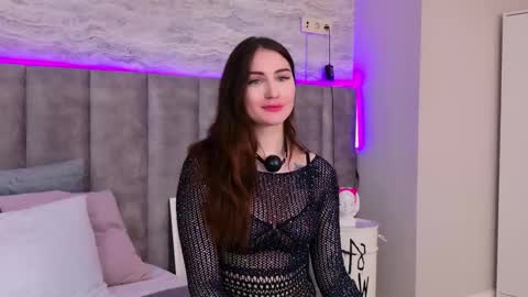 Snapshot of roxylester chatting on 03-06-25, 08:19 Roxy online show from 03-06-25, 08:19