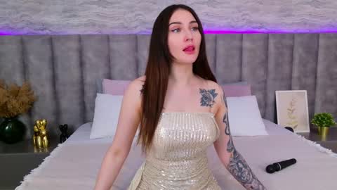 Snapshot of roxylester chatting on 03-08-25, 12:20 Roxy online show from 03-08-25, 12:20