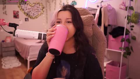 roxysuh online show from 02-22-26, 07:08