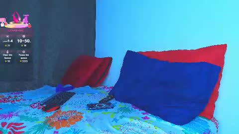 Snapshot of roy_barney chatting on 06-18-26, 11:31 ANTONIO online show from 06-18-26, 11:31