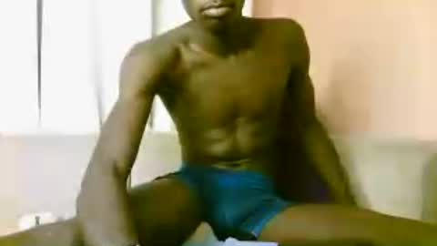 Snapshot of royalty254 chatting on 06-23-26, 10:35 royalty254 online show from 06-23-26, 10:35