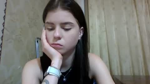 Snapshot of royalvelour chatting on 07-13-26, 11:29 royalvelour online show from 07-13-26, 11:29