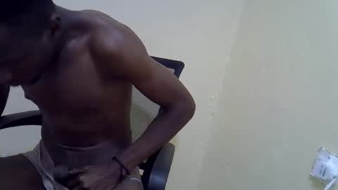 roystonne3 online show from 09-14-25, 09:52