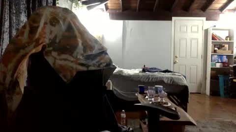 Snapshot of rp30 chatting on 10-22-25, 02:12 Richhancocc online show from 10-22-25, 02:12