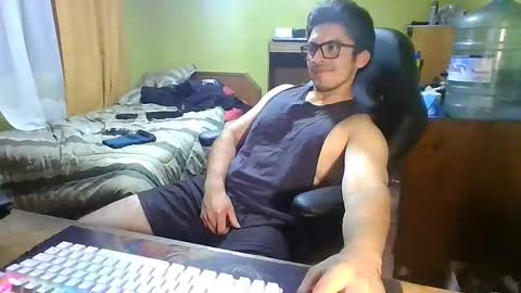 Snapshot of rpaulo25 chatting on 03-18-26, 05:10 rpaulo25 online show from 03-18-26, 05:10