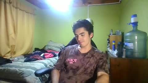 Snapshot of rpaulo25 chatting on 04-07-26, 03:40 rpaulo25 online show from 04-07-26, 03:40