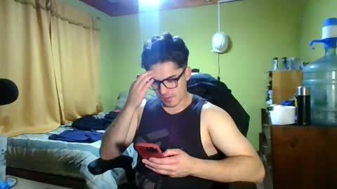 Snapshot of rpaulo25 chatting on 05-22-26, 05:58 rpaulo25 online show from 05-22-26, 05:58