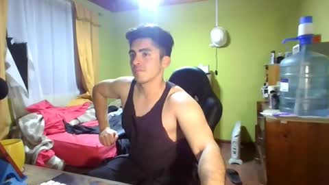 Snapshot of rpaulo25 chatting on 07-13-26, 05:32 rpaulo25 online show from 07-13-26, 05:32