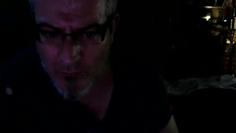 Snapshot of rrd85 chatting on 09-15-25, 06:02 rrd85 online show from 09-15-25, 06:02