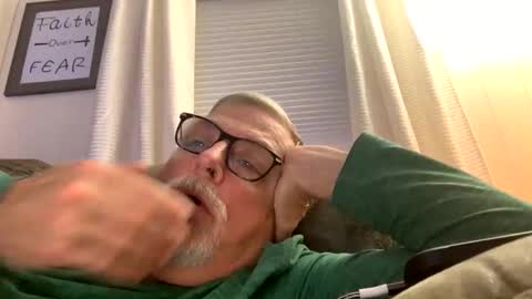 Snapshot of rs006 chatting on 12-05-25, 04:10 rs006 online show from 12-05-25, 04:10