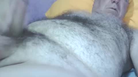 Snapshot of rubbing11 chatting on 06-04-26, 11:27 rubbing online show from 06-04-26, 11:27