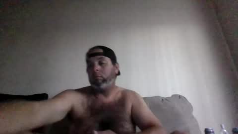 rubbingoneout714 online show from 03-31-26, 12:23