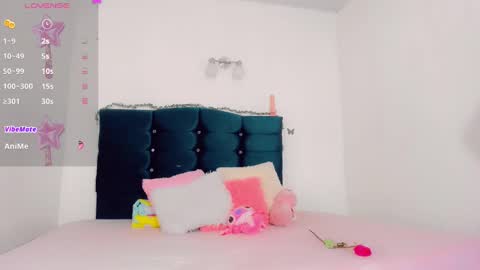 Snapshot of rubi_30 chatting on 12-28-24, 07:33 Rubi i love online show from 12-28-24, 07:33