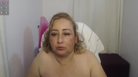 Snapshot of rubi_halliwey chatting on 02-16-25, 03:37 Rubi online show from 02-16-25, 03:37