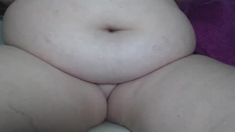 Snapshot of rubi_halliwey chatting on 03-09-25, 06:06 Rubi online show from 03-09-25, 06:06