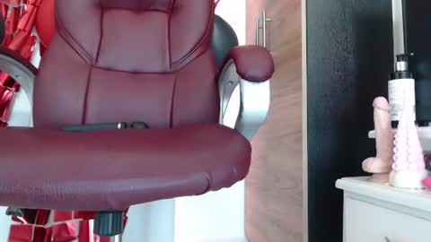 Rubi online show from 07-15-26, 05:51