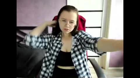 Snapshot of ruby_doyle chatting on 06-12-26, 11:42 ruby_doyle online show from 06-12-26, 11:42