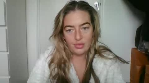 rubyredxxxoxxx online show from 02-22-26, 08:02