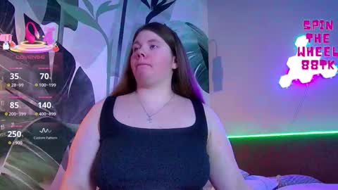 Snapshot of rubyvalen chatting on 02-05-26, 01:10 Ruby online show from 02-05-26, 01:10