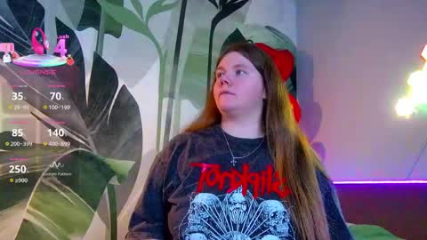 Snapshot of rubyvalen chatting on 03-17-26, 01:43 Ruby online show from 03-17-26, 01:43