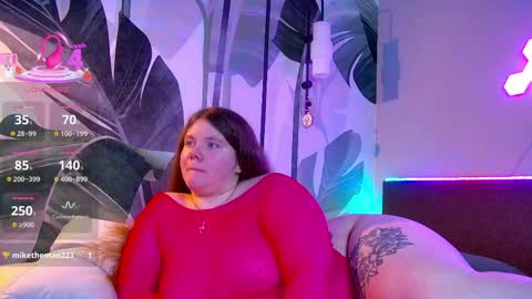 Snapshot of rubyvalen chatting on 04-08-26, 01:27 Ruby online show from 04-08-26, 01:27