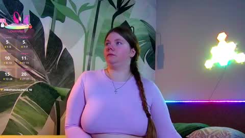 Snapshot of rubyvalen chatting on 04-16-26, 01:28 Ruby online show from 04-16-26, 01:28