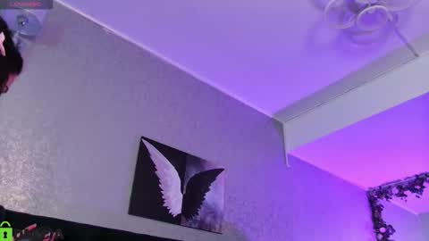 Snapshot of rubyvibex chatting on 11-09-25, 04:44 rubyvibex online show from 11-09-25, 04:44