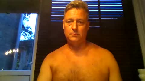 Snapshot of rudeski chatting on 09-20-25, 05:47 rudeski online show from 09-20-25, 05:47