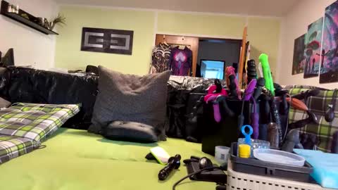 Snapshot of rudolphus_live_2018 chatting on 05-01-26, 04:44 andy leyfield online show from 05-01-26, 04:44