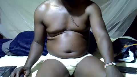 Snapshot of ruffbwoy chatting on 07-10-26, 07:56 Jayden online show from 07-10-26, 07:56