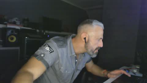 Chico que rico Caliente online show from 01-08-25, 10:06