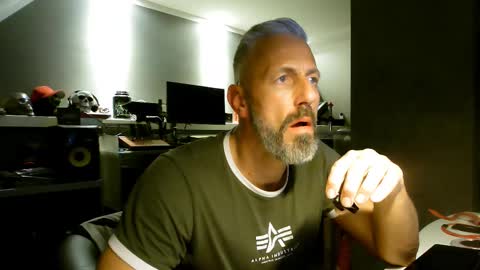 Chico que rico Caliente online show from 02-23-25, 06:23