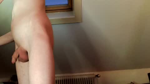 Snapshot of ruffy1992 chatting on 01-19-25, 04:25 Luffy online show from 01-19-25, 04:25