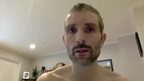 Snapshot of rugbymvp chatting on 01-21-25, 10:30 rugbymvp online show from 01-21-25, 10:30