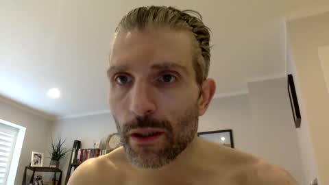 Snapshot of rugbymvp chatting on 03-12-25, 02:12 rugbymvp online show from 03-12-25, 02:12