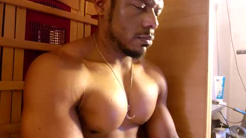 Snapshot of rugbyocwing chatting on 01-15-25, 06:08 Mninimandlaonke Lerato online show from 01-15-25, 06:08