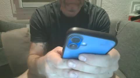 Snapshot of ruinedmyfun chatting on 06-01-26, 10:17 ruinedmyfun online show from 06-01-26, 10:17