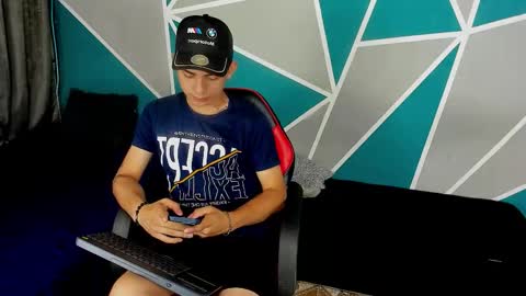 ruiz2416 online show from 10-22-25, 11:32